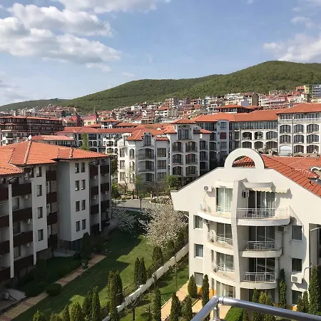 Lazur 5 Nadezhda * Sveti Vlas